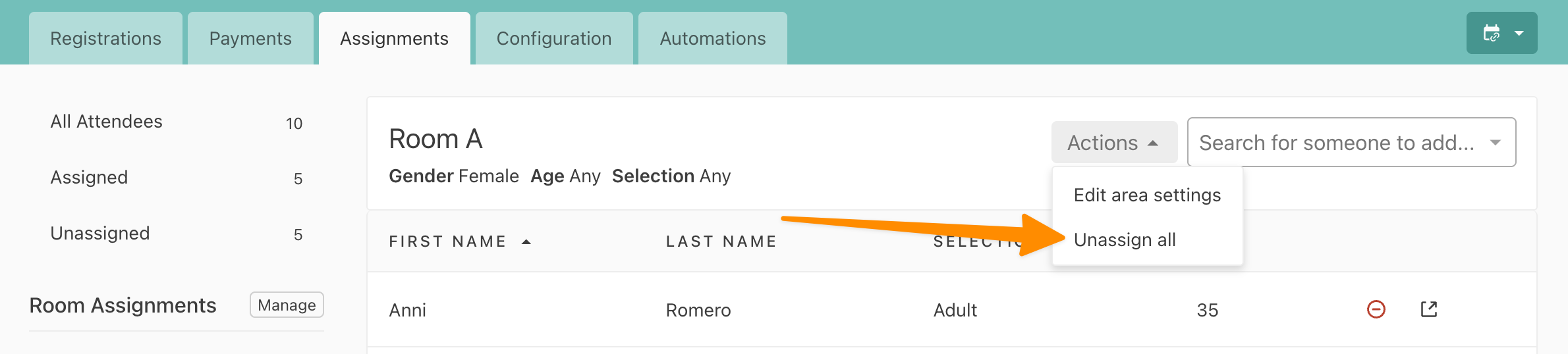 unassign_attendees_from_area_with_arrow.png